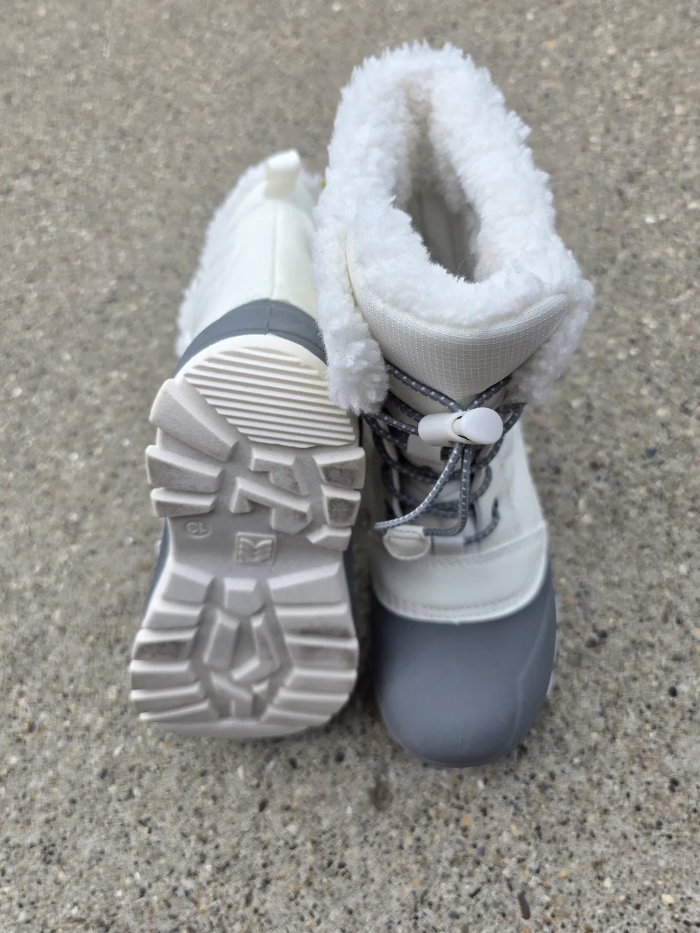 all in motion White and Gray Kids Snow Boots with Faux Fur Collar Boys 13